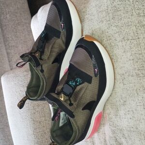 Nike women's sneakers